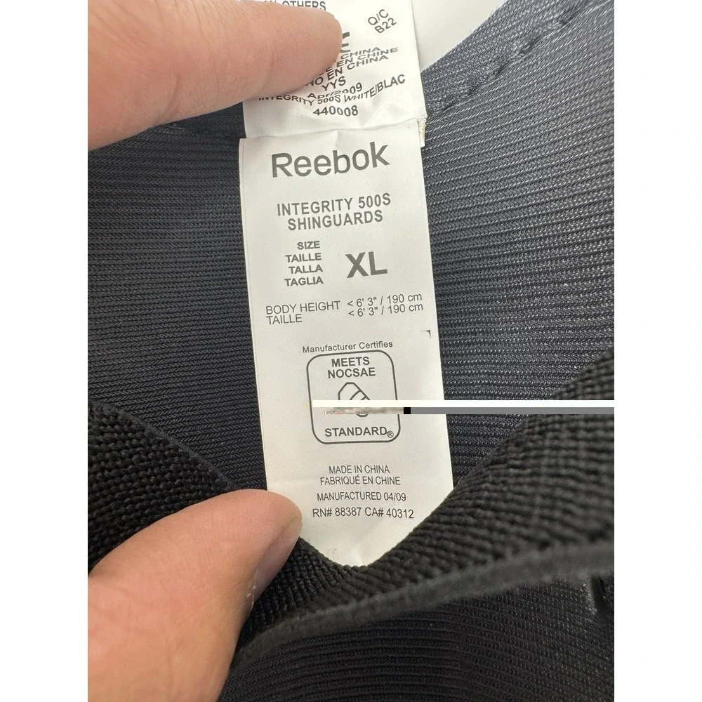 Reebok Men's Shinguards Size XL Black Integrity 500s Soccer